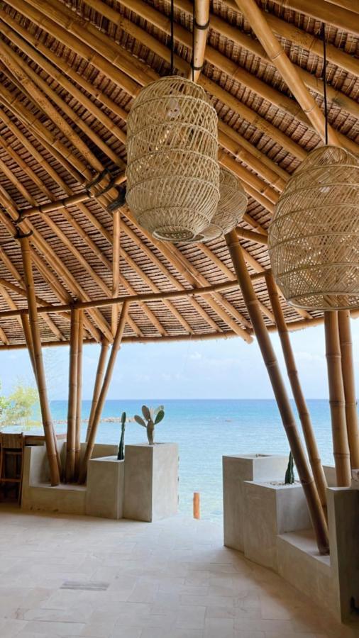סבאנג Sunset Beach Resort Weh מראה חיצוני תמונה