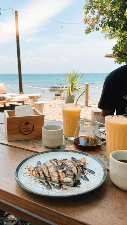 סבאנג Sunset Beach Resort Weh מראה חיצוני תמונה